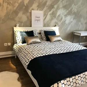 https://inajure-apartment-in-ljubljana.hotels-in-ljubljana.com